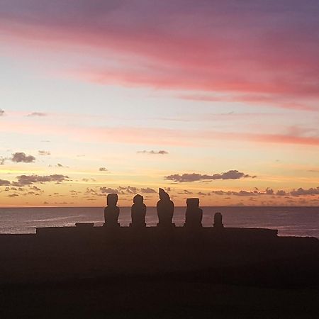 Cabanas Isla De Pascua Hanga Roa Exterior photo